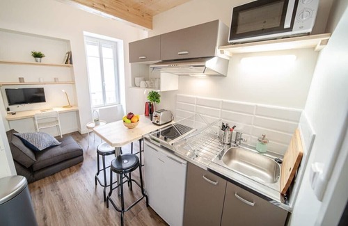 Les Poulettes Apartamento | The Gratte-Ciel House - Moscow Apartment - Garden