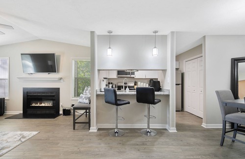 Westover Apartamento | The Gray Retreat - Luxury Condo