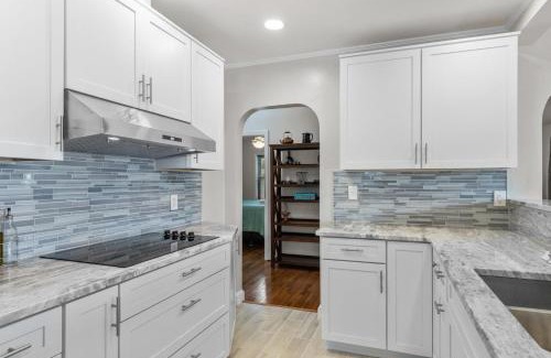 Morehead City Casa | The Gray Whale Cottage home