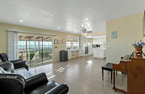 East San Jose Casa | The Great Escape 5 Bedrooms -Pool, Sauna, Private Acreage .