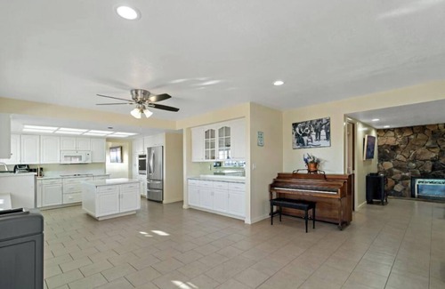 East San Jose Casa | The Great Escape 5 Bedrooms -Pool, Sauna, Private Acreage .