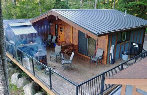 Port Renfrew Casa | The Great Escape - Port Renfrew