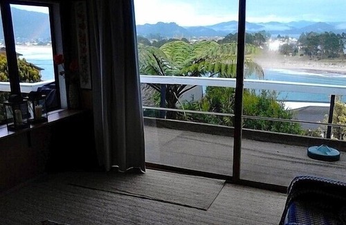 Tairua Cabaña | The Great Escape - Tairua Holiday Home