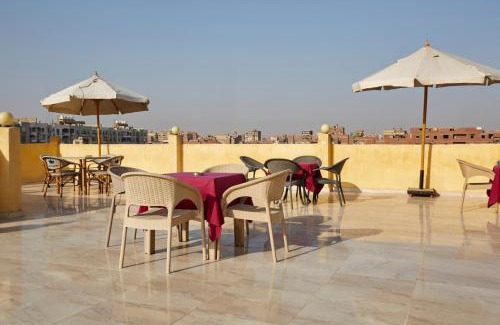 Giza Hotel | The Great Golden Pyramid