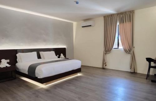 Bota Hotel | The Great Hotel Sri Iskandar
