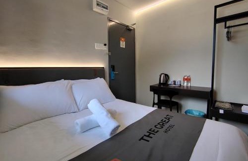 Bota Hotel | The Great Hotel Sri Iskandar