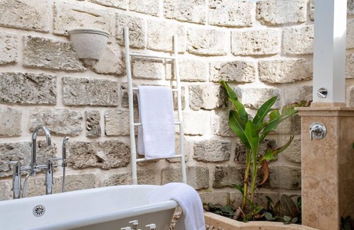 Little Battaleys Villa | The Great House - Doce Habitaciones Villa, Capacidad 30