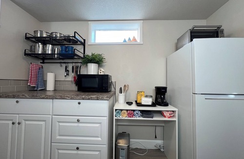 Twin Falls Casa | The Great Indoors! King, Twins, Tent & S'mores!