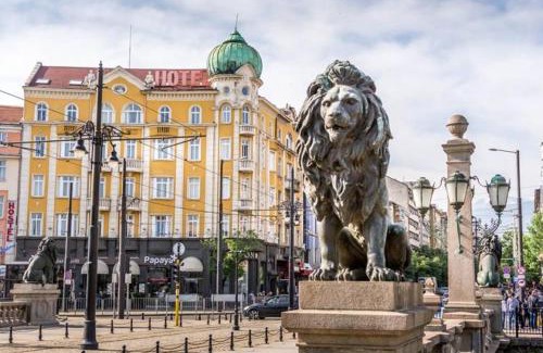 Sofia City Center Apartamento | The Green Apartment 2BR - free parking
