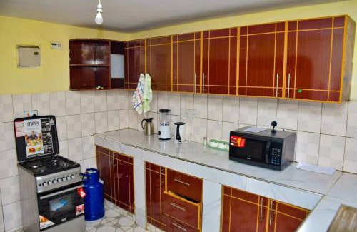 Eldoret Apartamento | The Green Baroness