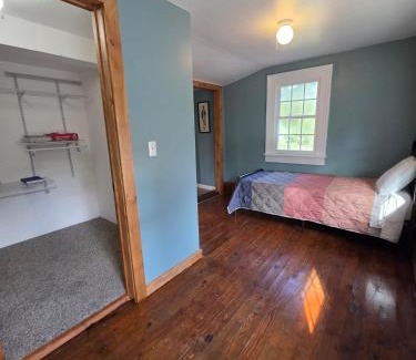 Columbia Casa | The Green Duck Lodge at Fort Landing in Alligator