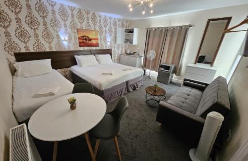 Portsmouth Apartamento | The Green Light House Studio 24 - Free Private Parking