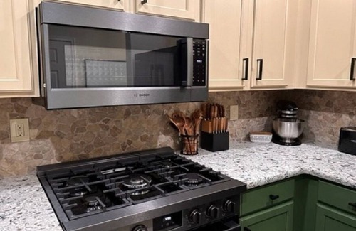 Dewey Casa | The Green Lotus