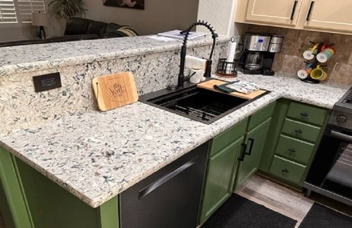 Dewey Casa | The Green Lotus