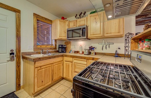 Green Mountain Falls Cabina | The Green Mountain Falls Lodge