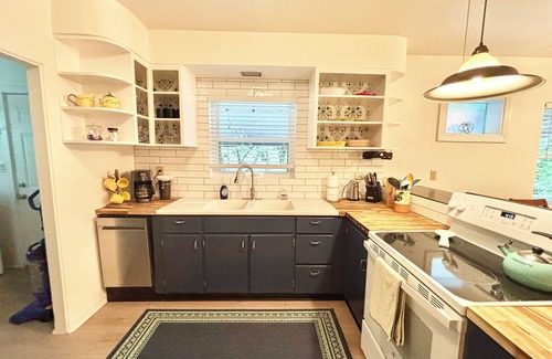 Holly Hill Casa | La Palma Verde, Sleeps 6!