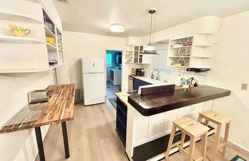 Holly Hill Casa | La Palma Verde, Sleeps 6!