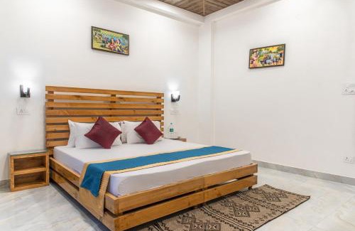 Dharampur Apartamento | The Green Trails Kasauli I Guaranteed Best Price I Serviced Villa I Open Air Rooftop I Couple Friendly I Pvt Balcony I Kasauli By Exotic Stays