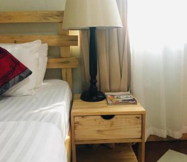Mbarara Cama Y Desayuno | The Greenville Home
