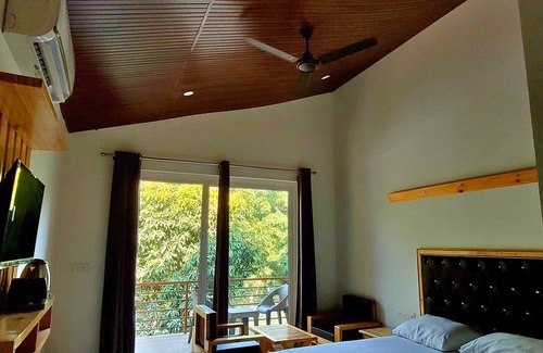 Ramnagar Complejo | The Greenwich Resort