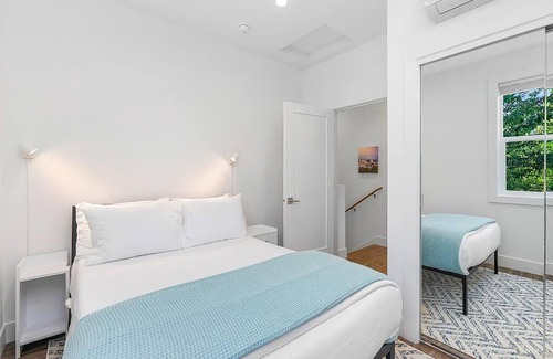 Whittier Heights Apartamento | The Greenwood Gem