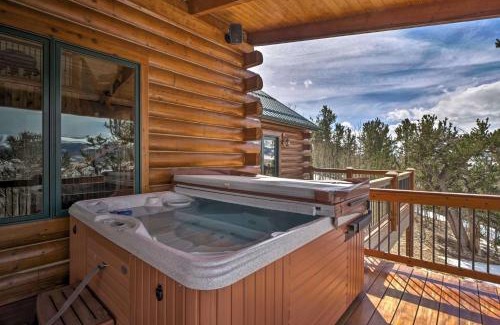 Michigan Hill Casa | The Greisen Highlands Lodge Home with Amazing Views & Hot Tub