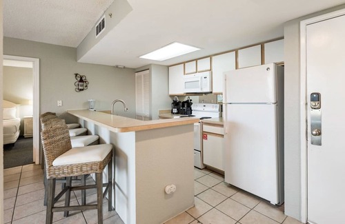 Key West Apartamento | The Grenada Suite Pool View Private Balcony