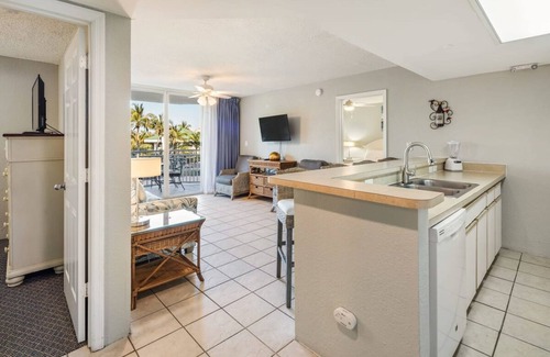 Key West Apartamento | The Grenada Suite Pool View Private Balcony