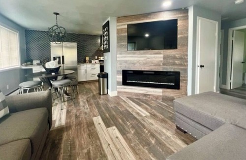 Appleton Casa | The Grey Goose at Woodmere Estates