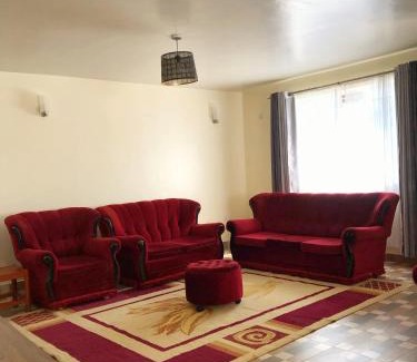 Nanyuki Casa | The Grey House
