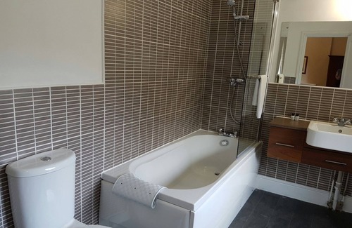 Cromford Hotel | The Greyhound Hotel