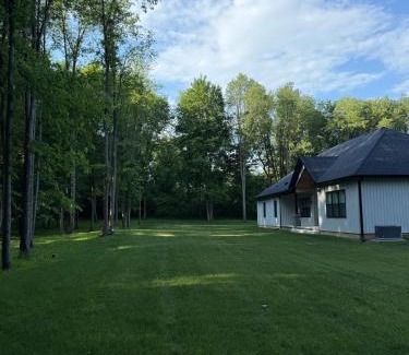 Brighton Casa | The Grove - 5 Acre Country Estate