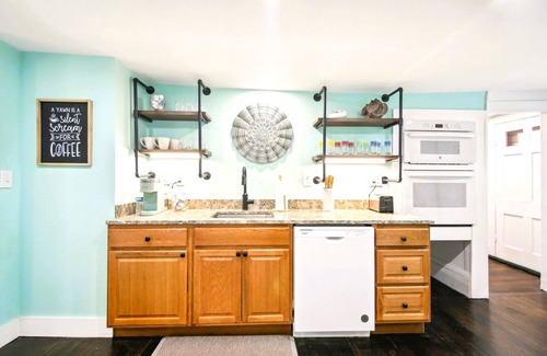 Preston Cama Y Desayuno | The Guest Cottage At Amos Lake Winery