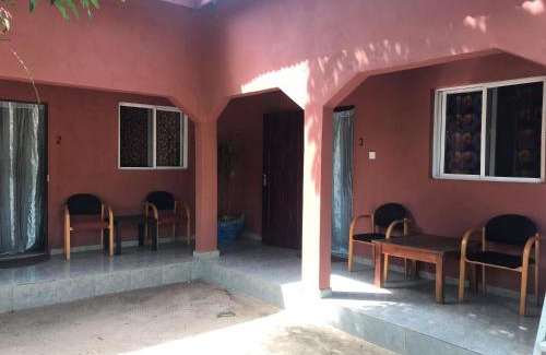 Gunjur Hotel | The Gunjur Project Lodge