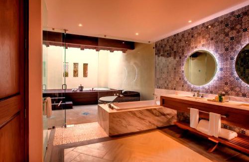 Zona hotelera del norte Complejo | The Hacienda at Krystal Grand Puerto Vallarta- All Inclusive