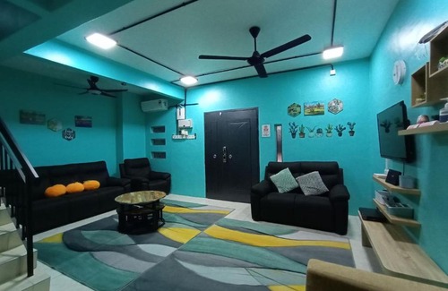 Kepala Batas Casa | The Handz House II with WIFI - For family or same gender only