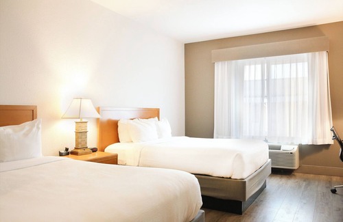 Hanford Hotel | Comfort Inn Hanford Lemoore
