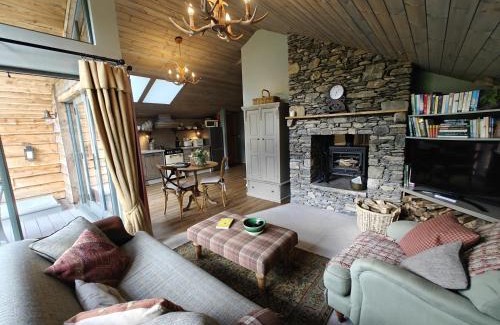 Kendal Casa | The Hare's Shack