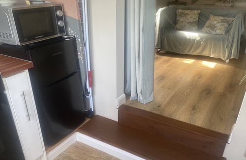 Bury St Edmunds Otro | The Hares Retreat Suffolk, pet Friendly!