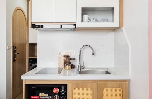 Tay Ho Hotel | The Harmony Red River Residence