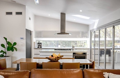 Murrays Beach Casa | The Harmony Retreat - Luxurious Murrays Beach Retreat