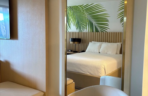Downtown Hollywood Hotel | The Harrison Hotel Downtown Hollywood