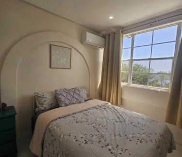 Lance aux Epines Apartamento | The Harvest of Love 4 Modern, Prime Location