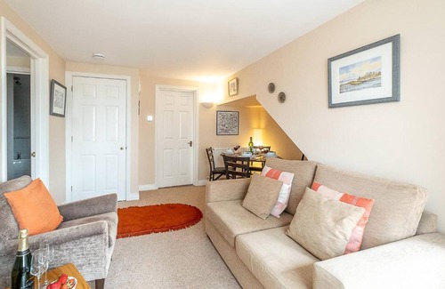 Aldeburgh Casa | The Haven at Coastguard Court - Aldeburgh Coastal Cottages