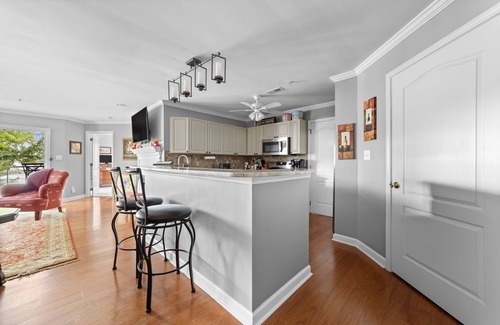 Cornelius Condominio | The Haven - Lake Norman Vacation Rental - Lake views w/ upscale accommodations