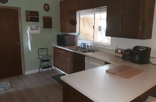Newberry Springs Casa | The Haven, relax, explore, gather