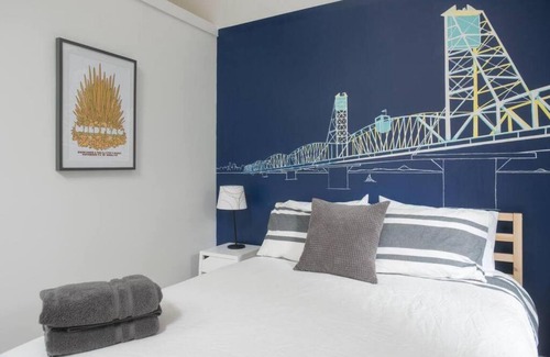 Sunnyside Casa | The Hawthorne Hideaway