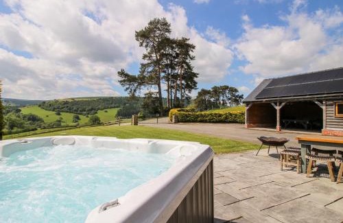 Tirabad Casa | The Hayloft