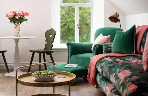 Peebles Casa | The Hayloft, Kailzie