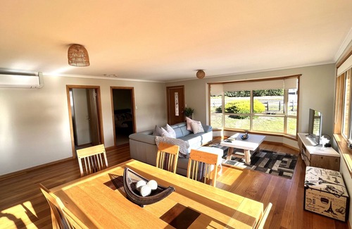 Coles Bay Casa | The Hazards Beach Escape - In the heart of Coles Bay.